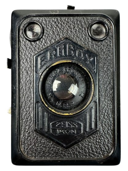Original WWII German 'Zeiss Ikon - Erabox' camera with pouch