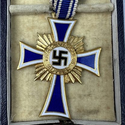 Original WWII German Mutterkreuz im gold in box - R. Hausschild