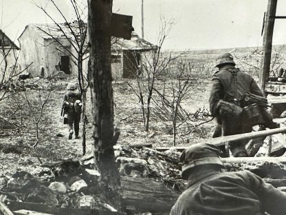 Original WWII German large size photo - German frontline at Kuban