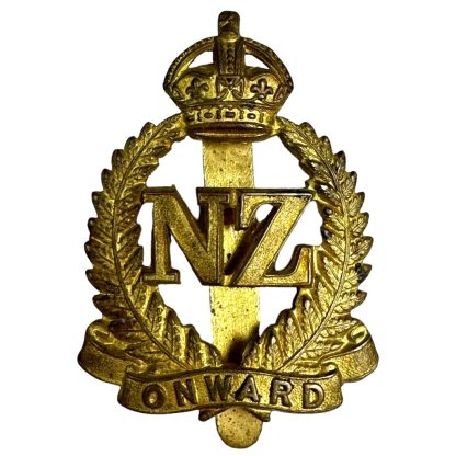 Original WWII 2nd New Zealand Expeditionary Force cap insignia