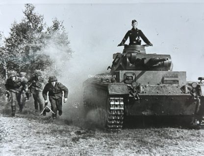 Original WWII German photo of a Panzer with infantry