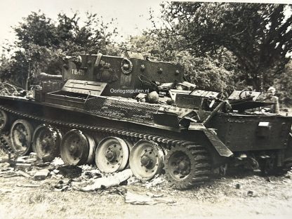 Original WWII German photo of knocked out British Cromwell tank in Normandy d-day militaria panzer foto