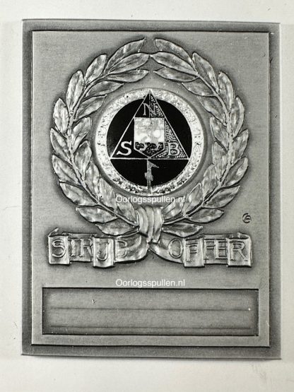Original WWII Dutch NSB ‘Strijd & Offer’ plaque with NSB photo