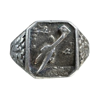 Original WWII German Luftwaffe Jagdgeschwader 77 'Stuka' ring militaria