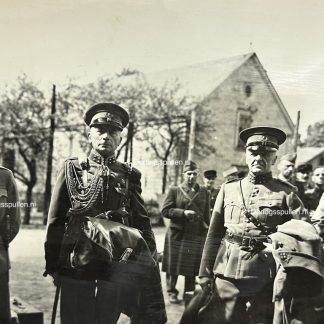Original WWII Allied photo of liberated Dutch Army Generals in Konigstein