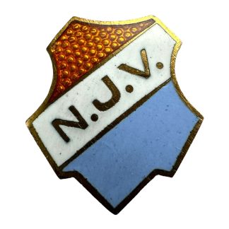 Original WWII Dutch Nationaal Jongeren Verbond enameled pin N.J.V.