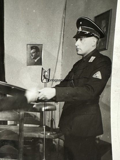 Original WWII Dutch NSB photo of Ernst Voorhoeve and Cornelis van Geelkerken