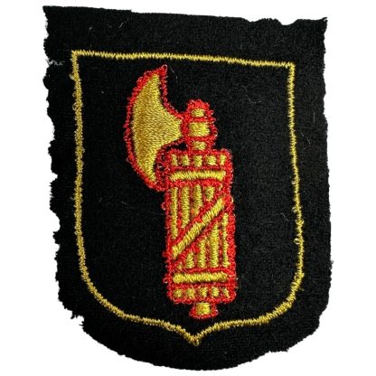 Italian Waffen-SS volunteer shield - Scudo di un volontario italiano delle Waffen-SS - Militaria - cloth insignia emblem - emblema dell'insegna di stoffa - fasces