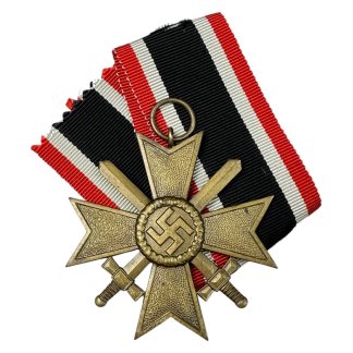 Original WWII German War Merit cross with Swords militaria medals German army