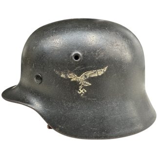 Original WWII German Luftwaffe M40 single decal helmet - militaria