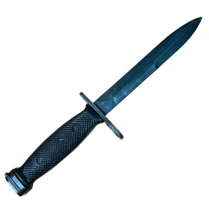 US M7 Colt bayonet from the Vietnam War, manufactured by Colt, featuring a black metal blade and a black plastic handle. Commonly used with the M16 rifle. Authentic military artifact with historical significance.