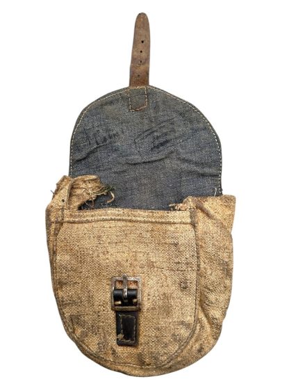 Image of a World War Two Russian/Soviet canvas magazine pouch for the PPSH-41 submachine gun.