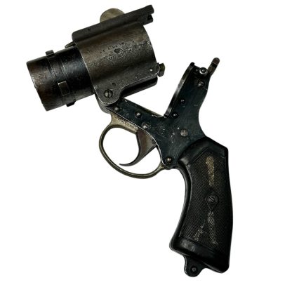 WWII British R.A.F. No. 4 MKI Webley & Scott flare gun, featuring a dark metal construction with a textured grip, short barrel, and clear engraving of the model and manufacturer, used by the Royal Air Force during World War II for signaling purposes.