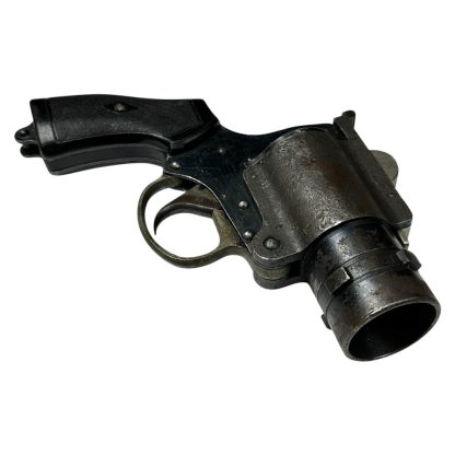 WWII British R.A.F. No. 4 MKI Webley & Scott flare gun, featuring a dark metal construction with a textured grip, short barrel, and clear engraving of the model and manufacturer, used by the Royal Air Force during World War II for signaling purposes.