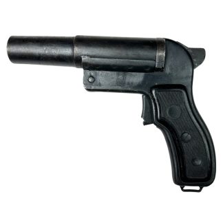 Russian SPSh-44 flare gun from World War II, constructed from black metal with a distinctive cylindrical barrel and ergonomic grip, preserved in original condition as a historical artifact.