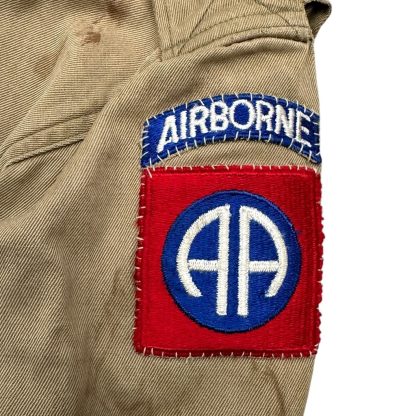 Original WWII US 82nd Airborne division M42 Jump smock of 2nd Lieutenant William C. Comstock (Captured on D-Day on June 6th, 1944) - Image 3