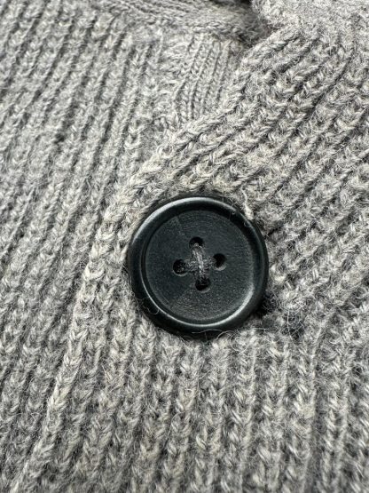 Original WWII German grey sweater - Image 4