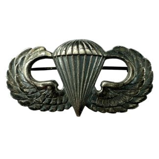 Original WWII US Airborne jump wings - militaria - collectibles - historical artefact - paratrooper