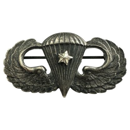 Original WWII US Airborne Jump wings with combat star