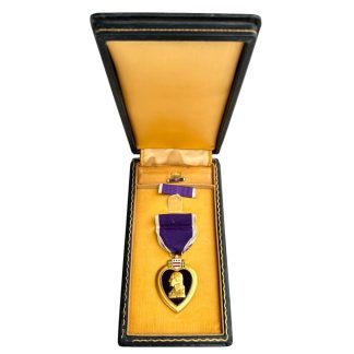 Original WWII US Purple Heart Medal in Presentation Box with Buttonhole Pin - Authentic WW2 Military Award