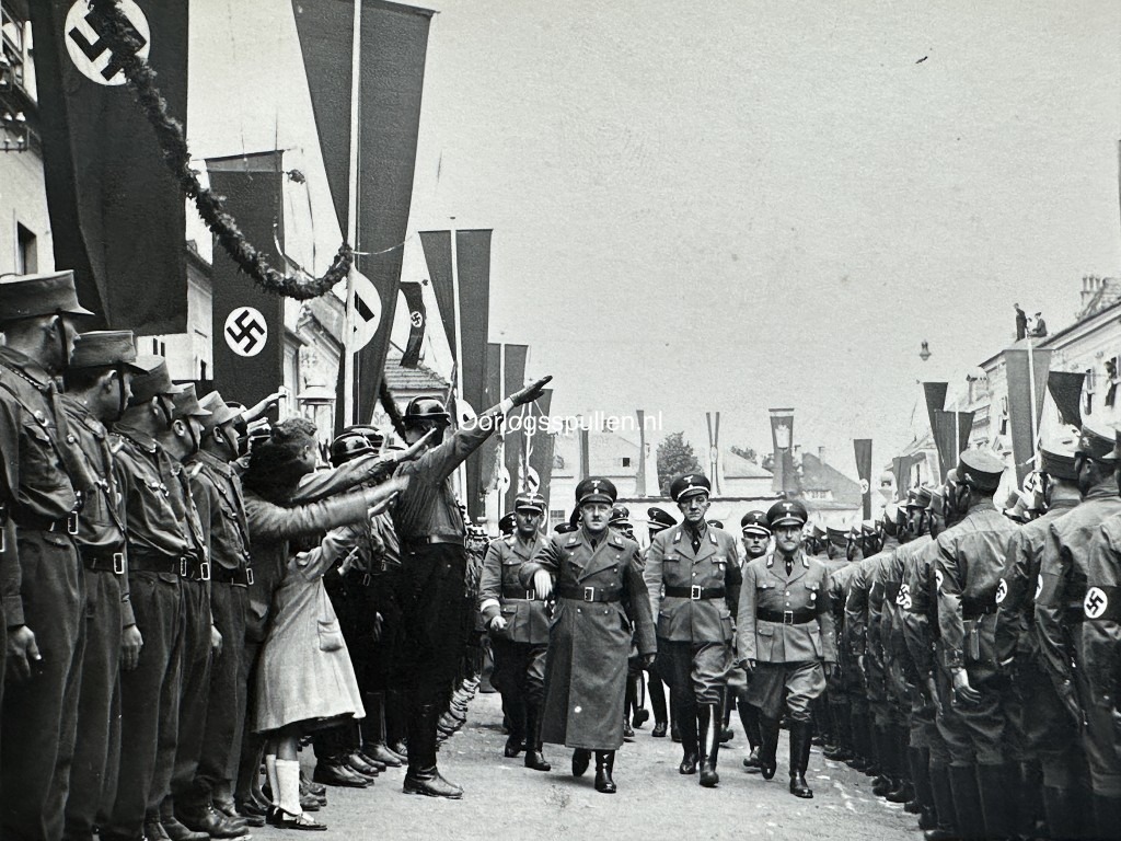 Original WWII German NSDAP photo of SA/SS-Obergruppenführer August Eigruber