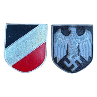 Original WWII German WH tropical pith helmet shields