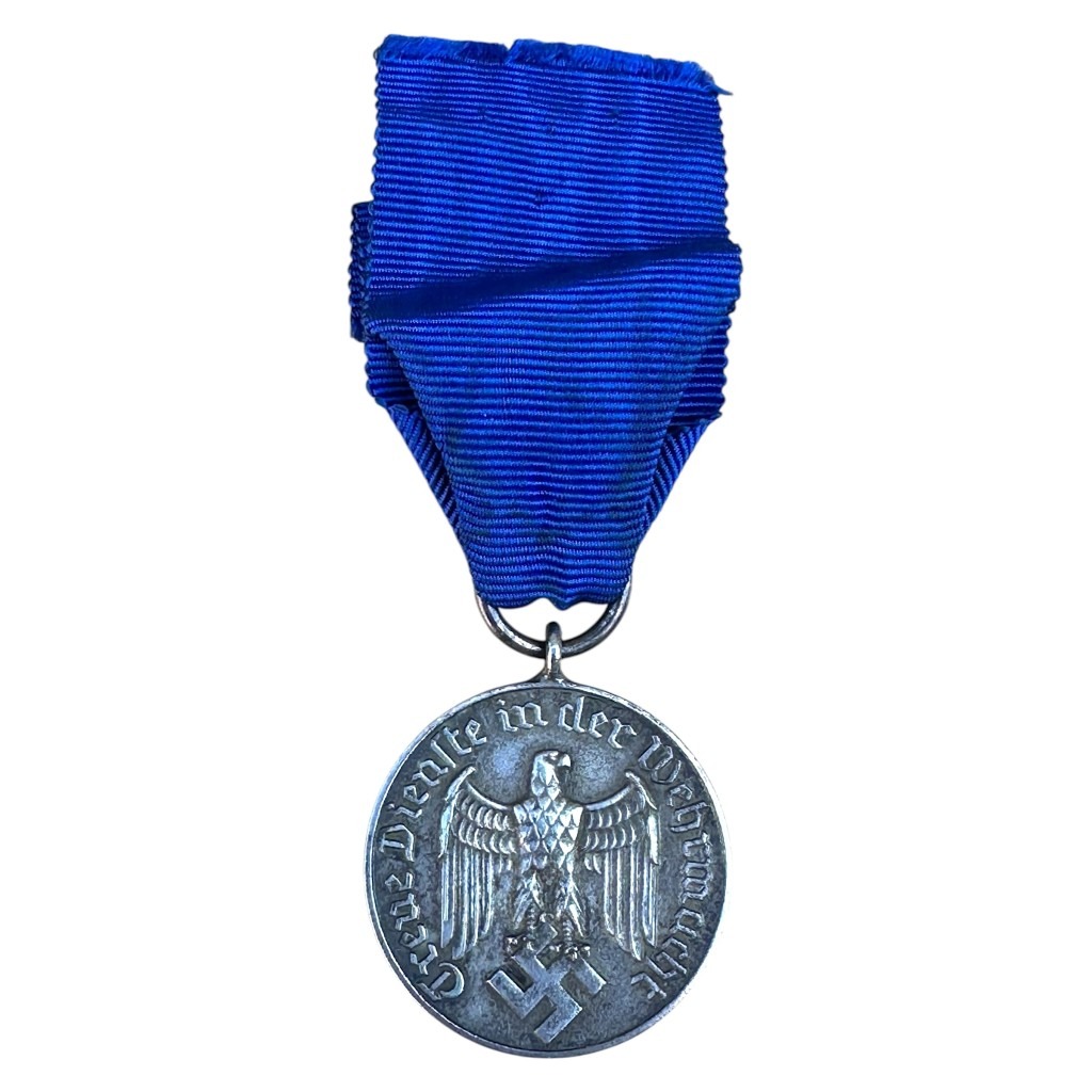 Original WWII German Wehrmacht 4 year service medal