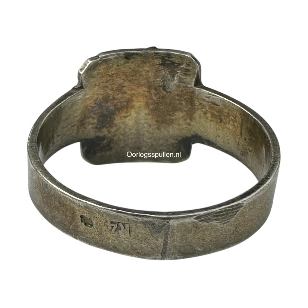 Original WWII Dutch collaboration Wolfsangel ring