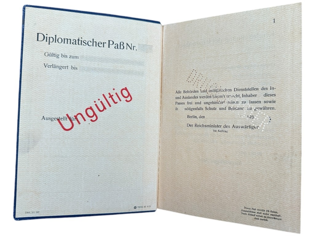 Original WWII German diplomatic pass - Image 6
