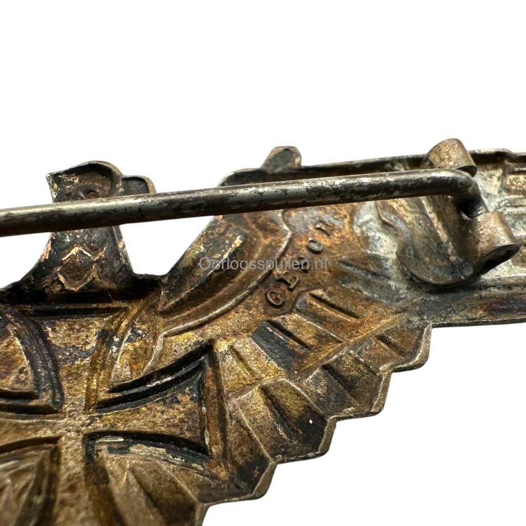 Original WWII German NS-Soldatenbund metal breast eagle