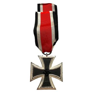 Original WWII German Iron Cross 2nd Class 1939 with ribbon – authentic World War Two military medal awarded for bravery, highly collectible decoration for German medal collectors and WWII militaria enthusiasts.
