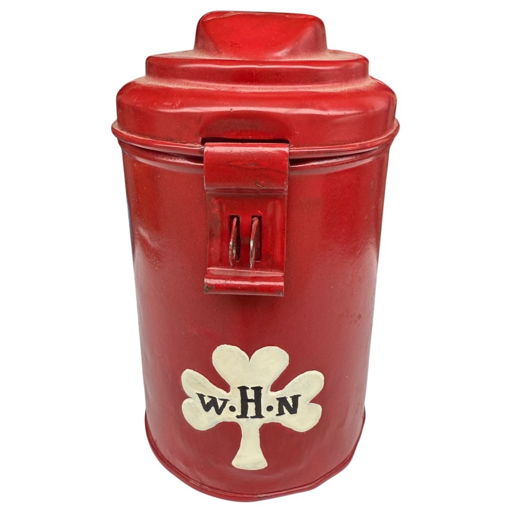 Original WWII Dutch Winterhulp Nederland collecting box