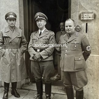 Original WWII German SS-Hauptamt photo SD officer in Amsterdam