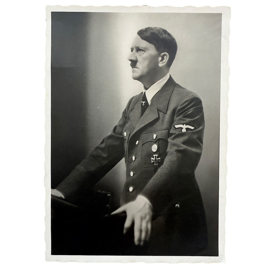 Original WWII German postcard Adolf Hitler