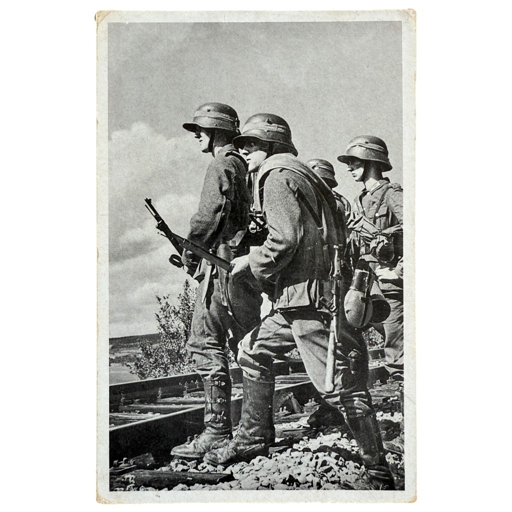 Original WWII German postcard soldiers