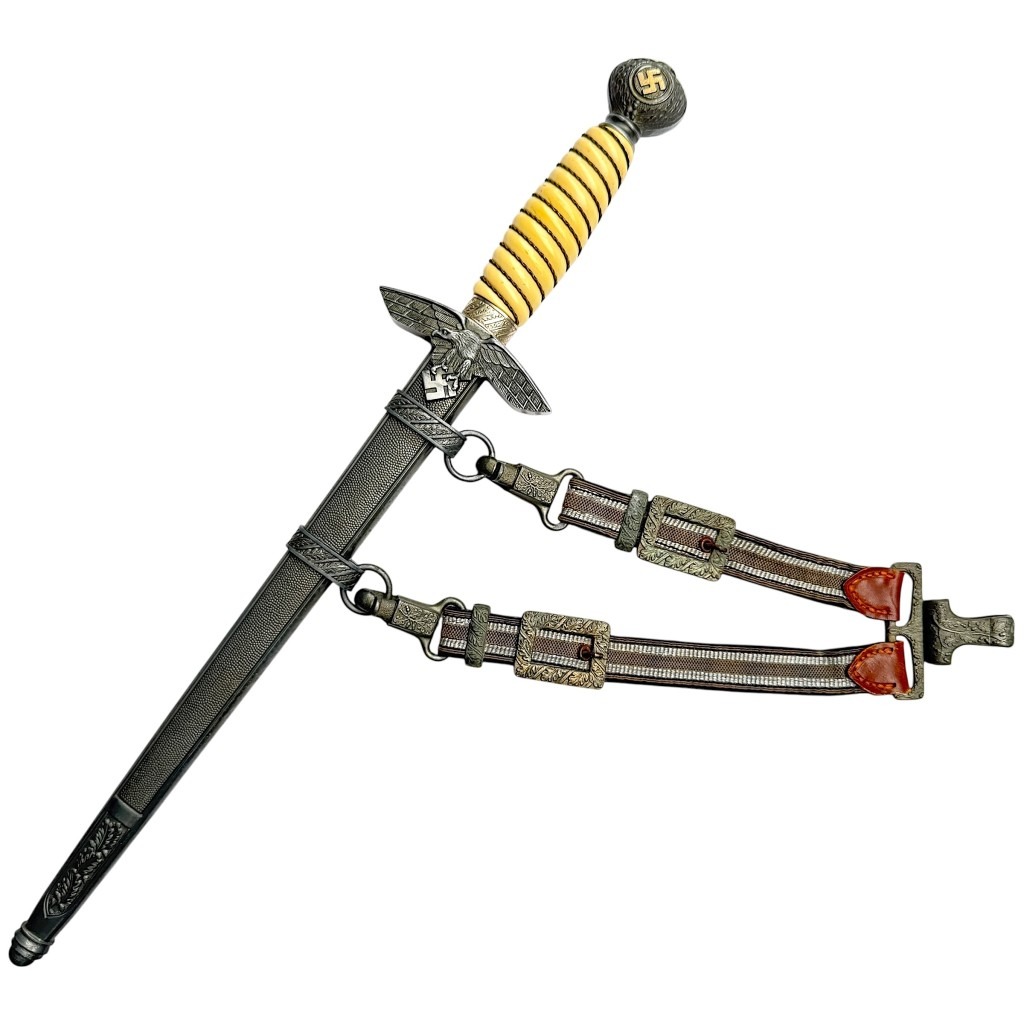 Original WWII German Luftwaffe officers dagger with hanger - Tiger Solingen