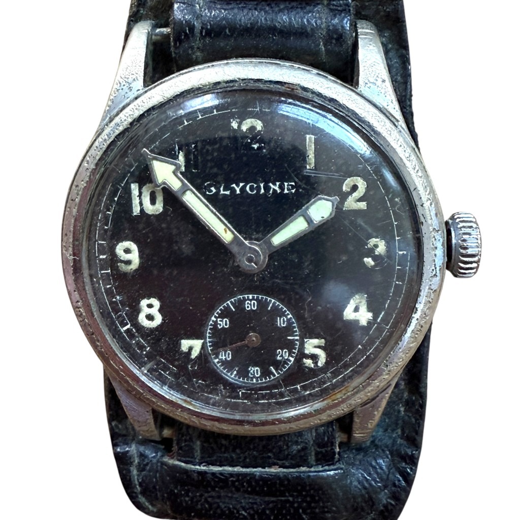 Original WWII German Glycine 'Dienstuhr' wristwatch