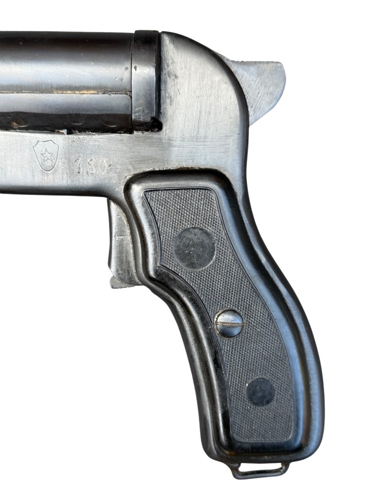 Original WWII Russian SPSh-44 flare gun - Image 8