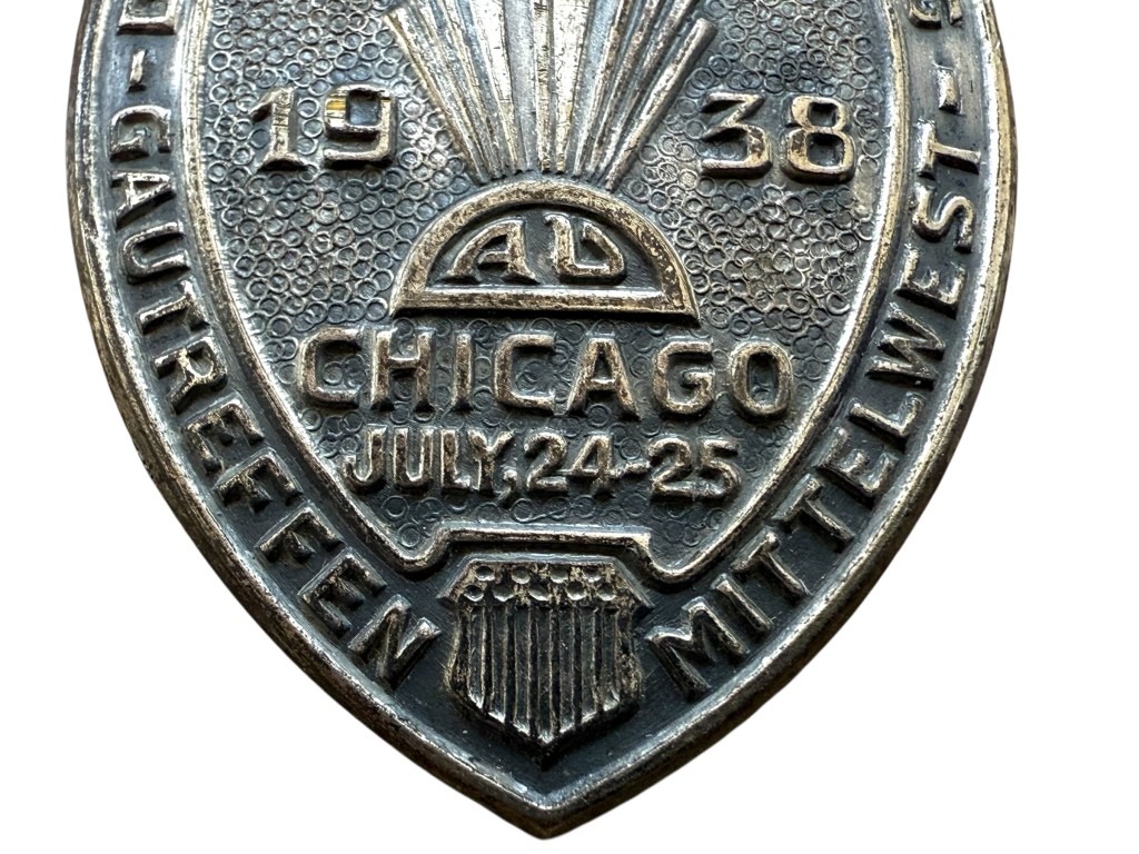 Original WWII German American bund pin for the Deutscher Volksstag – Mittelwest Gautreffen in Chicago - Image 5