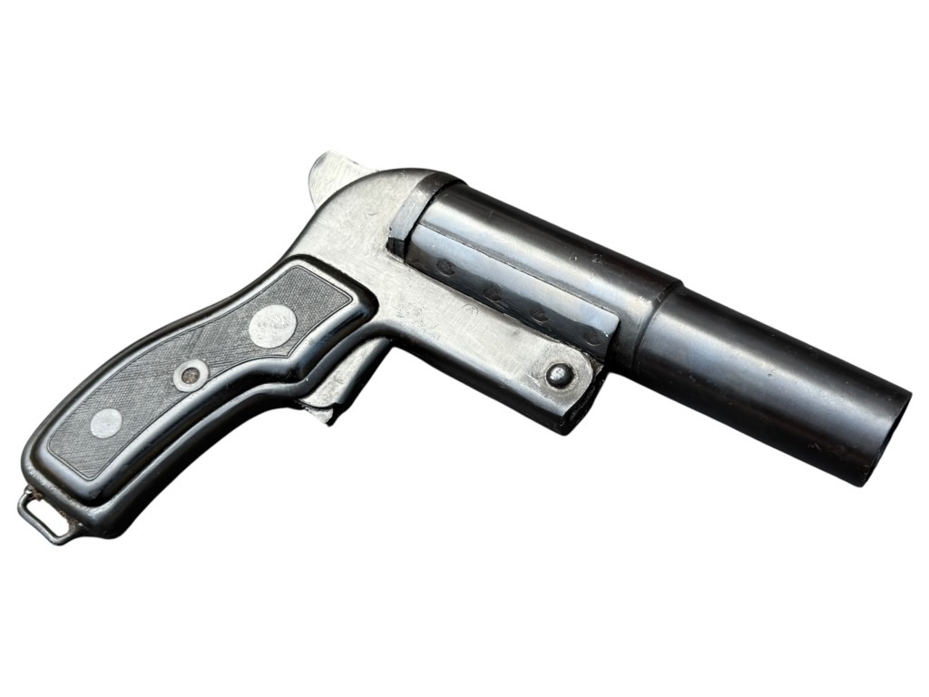 Original WWII Russian SPSh-44 flare gun - Image 11