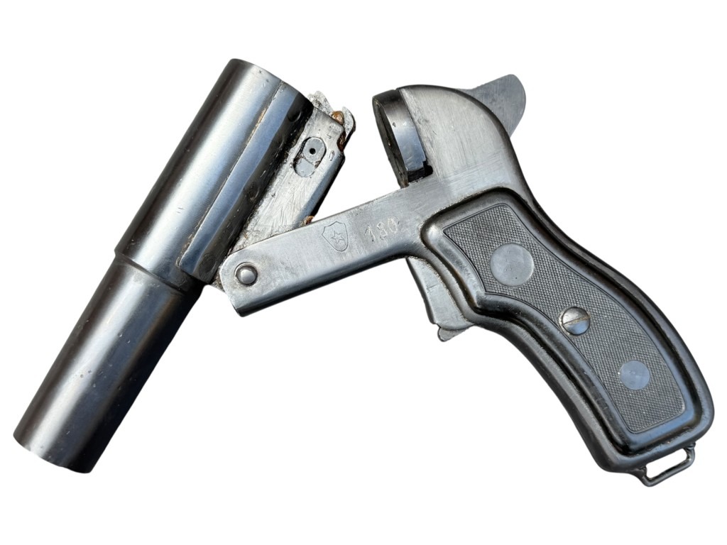 Original WWII Russian SPSh-44 flare gun - Image 4