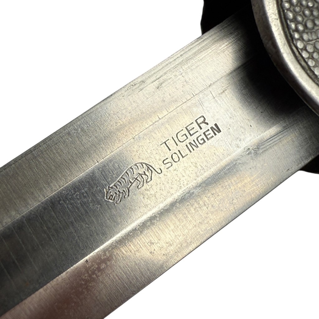 Original WWII German Luftwaffe officers dagger with hanger - Tiger Solingen - Image 3