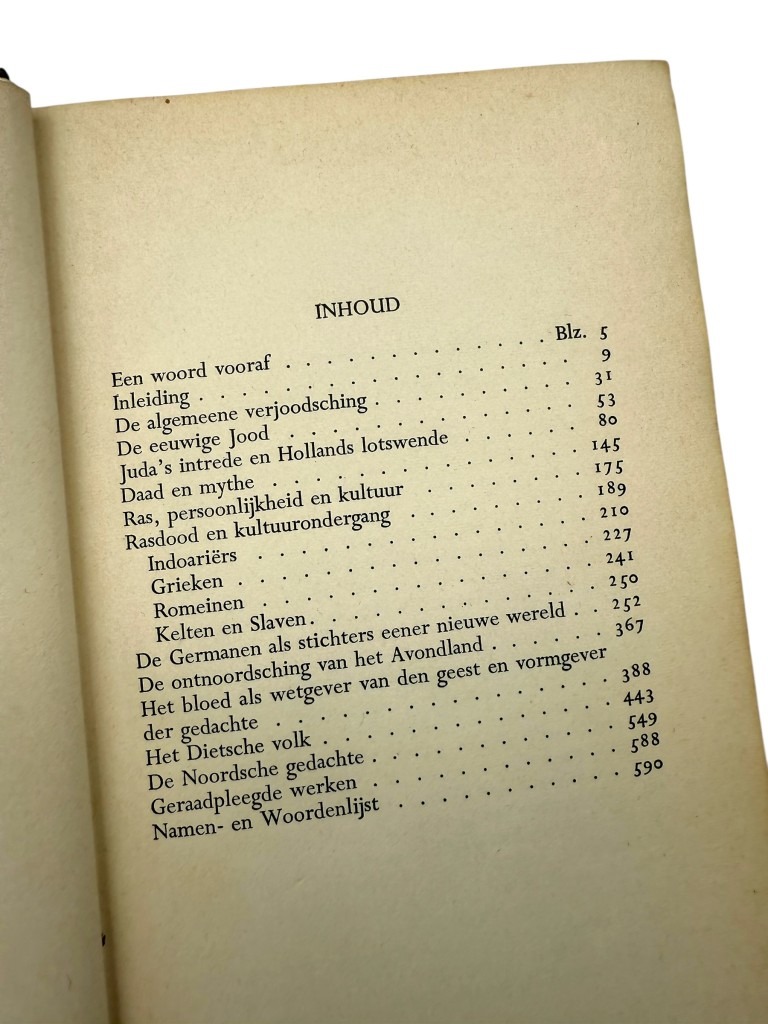 Original WWII Dutch collaboration book 'Bloed en Mythe' - Image 4