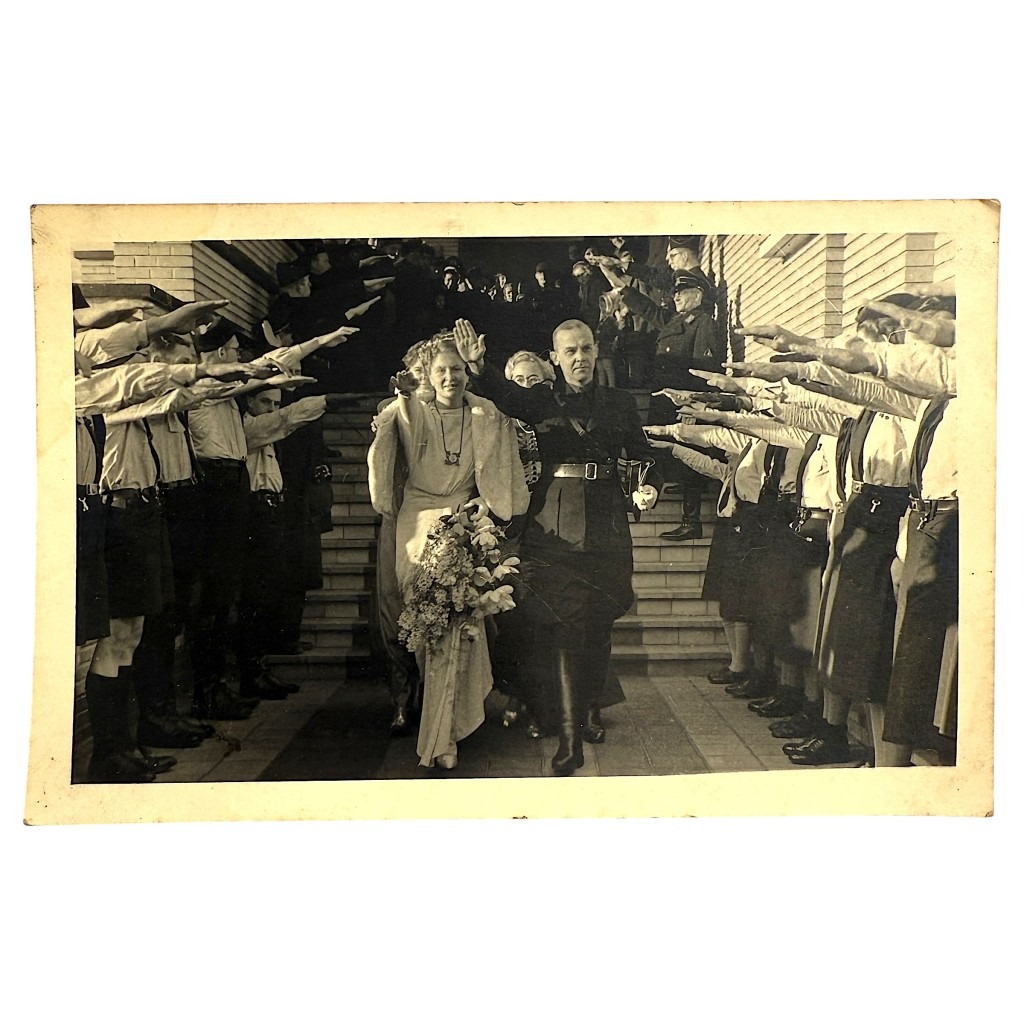 Original WWII Dutch NSB postcard wedding of Rost van Tonningen