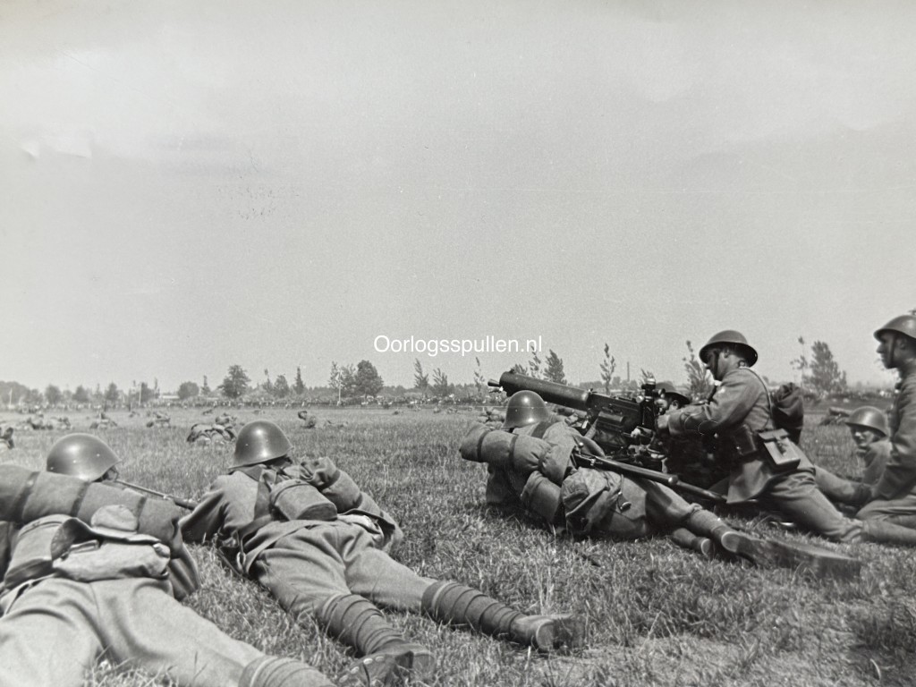 Original Pre 1940 Dutch army photo grouping Rotterdam (large size photos) - Image 13