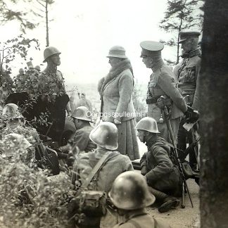 Original Pre 1940 Dutch army photo Queen Wilhelmina inspecting the Dutch troops