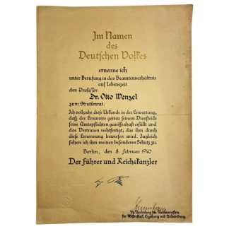 Originales Ernennungsdokument aus dem Zweiten Weltkrieg, ausgestellt in Berlin am 8. Februar 1940, zur Ernennung von Professor Dr. Otto Wenzel zum Studienrat auf Lebenszeit. Das Dokument trägt die Überschrift „Im Namen des Deutschen Volkes“, mit geprägtem Reichsadler und Hakenkreuz sowie der Unterschrift im Namen des Führers und Reichskanzlers und der Gegenzeichnung des Reichsministers für Wissenschaft, Erziehung und Volksbildung.