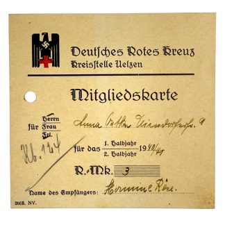 Originale Mitgliedskarte des Deutschen Roten Kreuzes (DRK) – Kreisstelle Uelzen 1940/41, Beitragskarte mit Adler-und-Hakenkreuz-Emblem und rotem Kreuz, handschriftlich ausgefüllt, Name Hermine Röe, historisches Dokument Zweiter Weltkrieg.