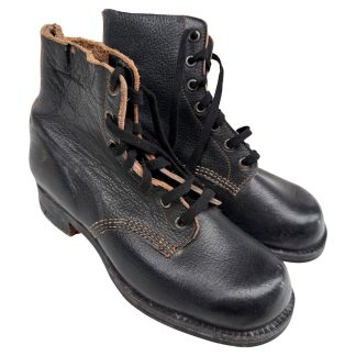 Original WWII German Hitlerjugend ‘Schnürschuhe’ shoes, authentic black leather lace-up boots with coarse grain structure, nailed leather soles, and metal heel plates. Rare and well-preserved Hitler Youth footwear, essential for WWII militaria and Hitlerjugend collectors.