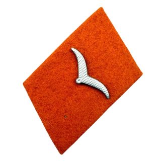 Original WWII German Luftwaffe Nachrichten Enlisted Men collar tab